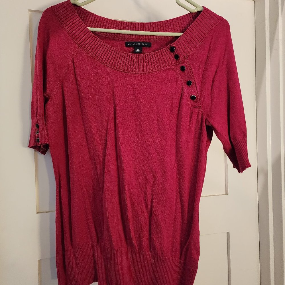 Banana Republic knit silk and cotton short sleeve shirt